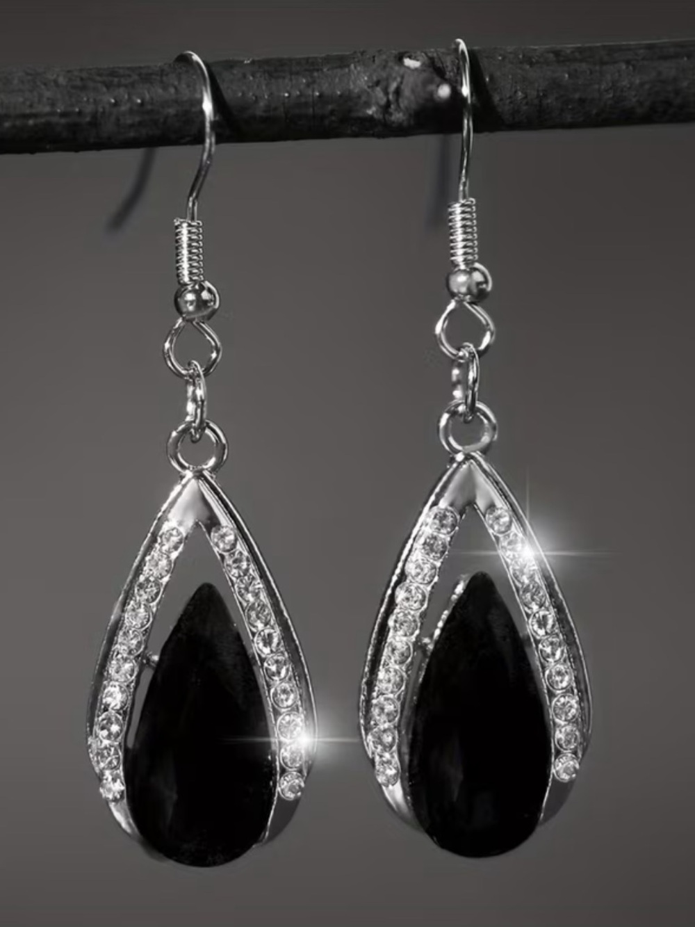 Black Teardrop Crystal Dangle Earrings